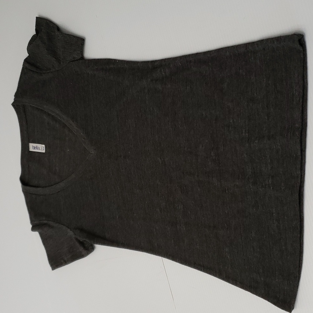 Bella Tee